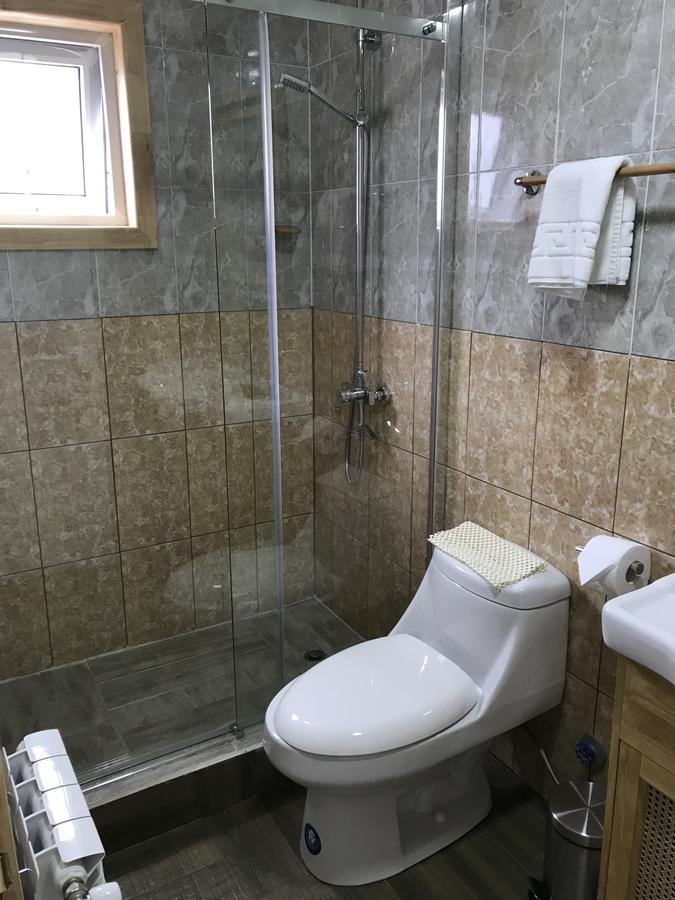 Hostal Andes Patagonicos Пуэрто-Наталес Экстерьер фото
